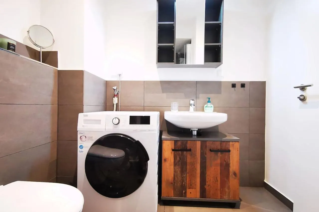 Hh 01 By Rockchair - Superhost Status - Modernes Apartment Mit Sonnigem Balkon & Premium Boxspringbetten In Winterhude - Hamburg Top Geheimtipp