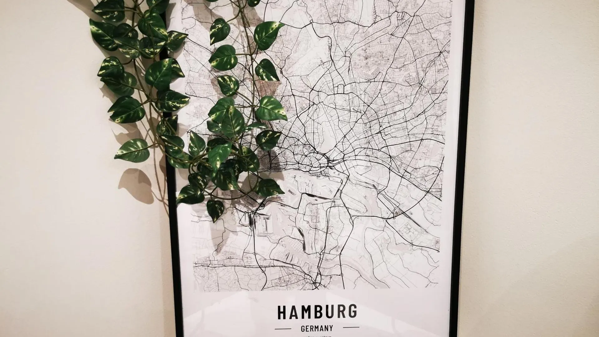Hh 01 By Rockchair - Superhost Status - Modernes Apartment Mit Sonnigem Balkon & Premium Boxspringbetten In Winterhude - Hamburg Top Geheimtipp 0*,
